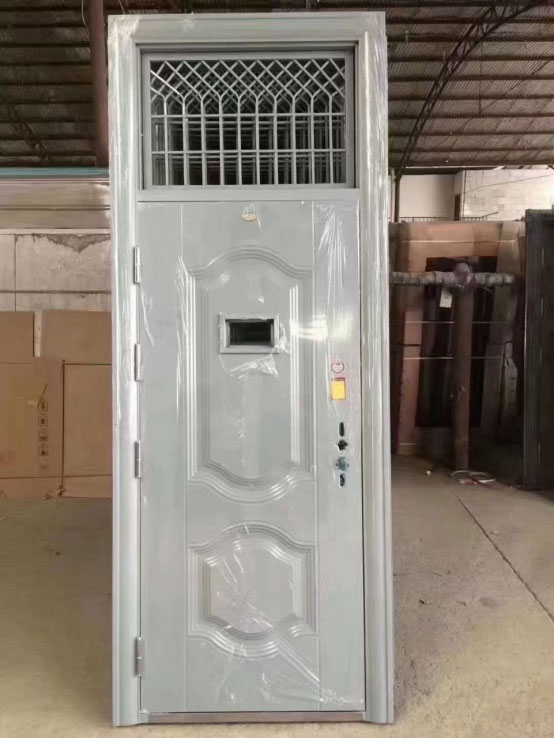 眉县学校教室门