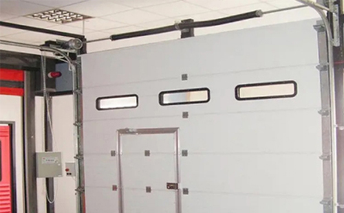 眉县工业提升门的安装方法